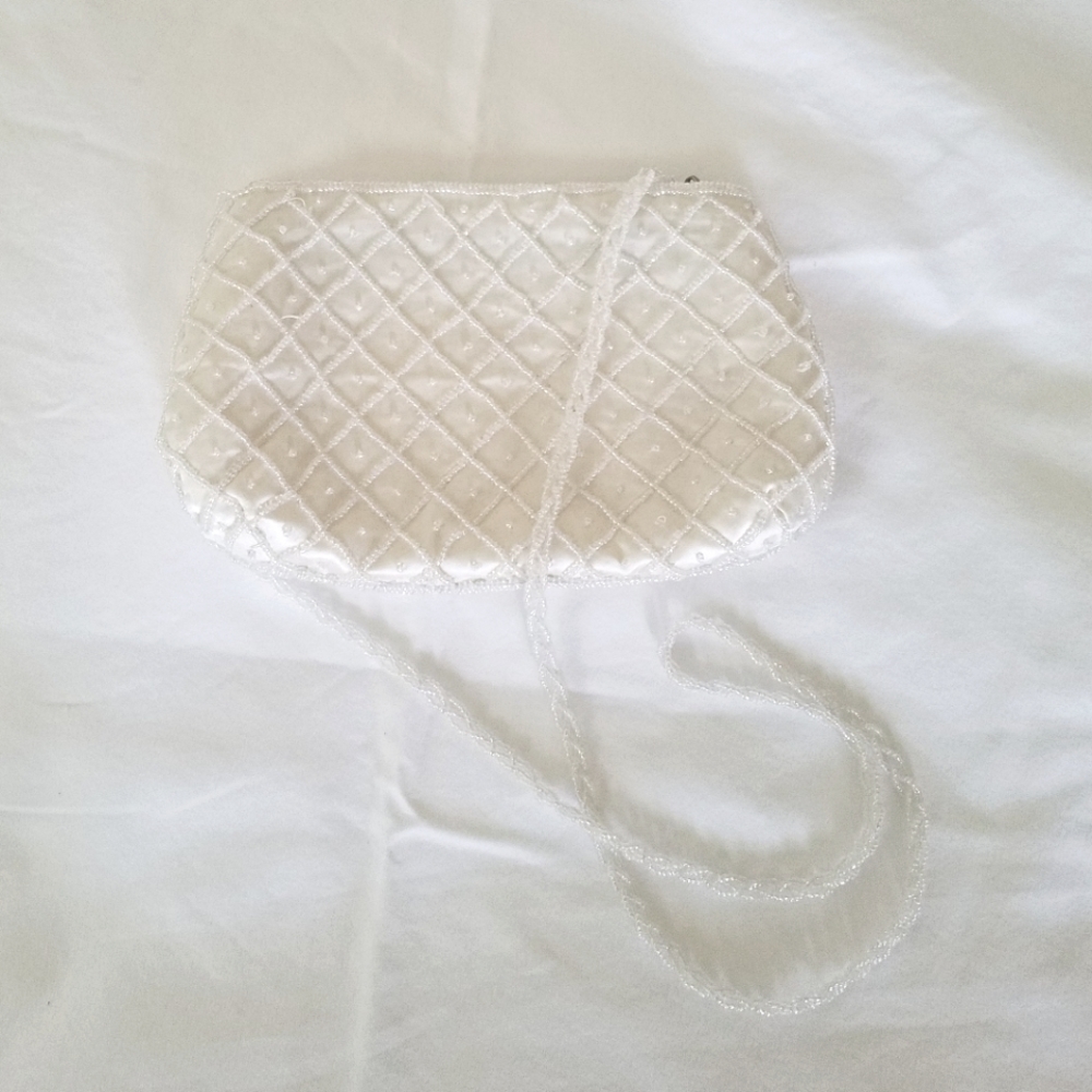 Vintage La Regale White Beaded Evening Handbag